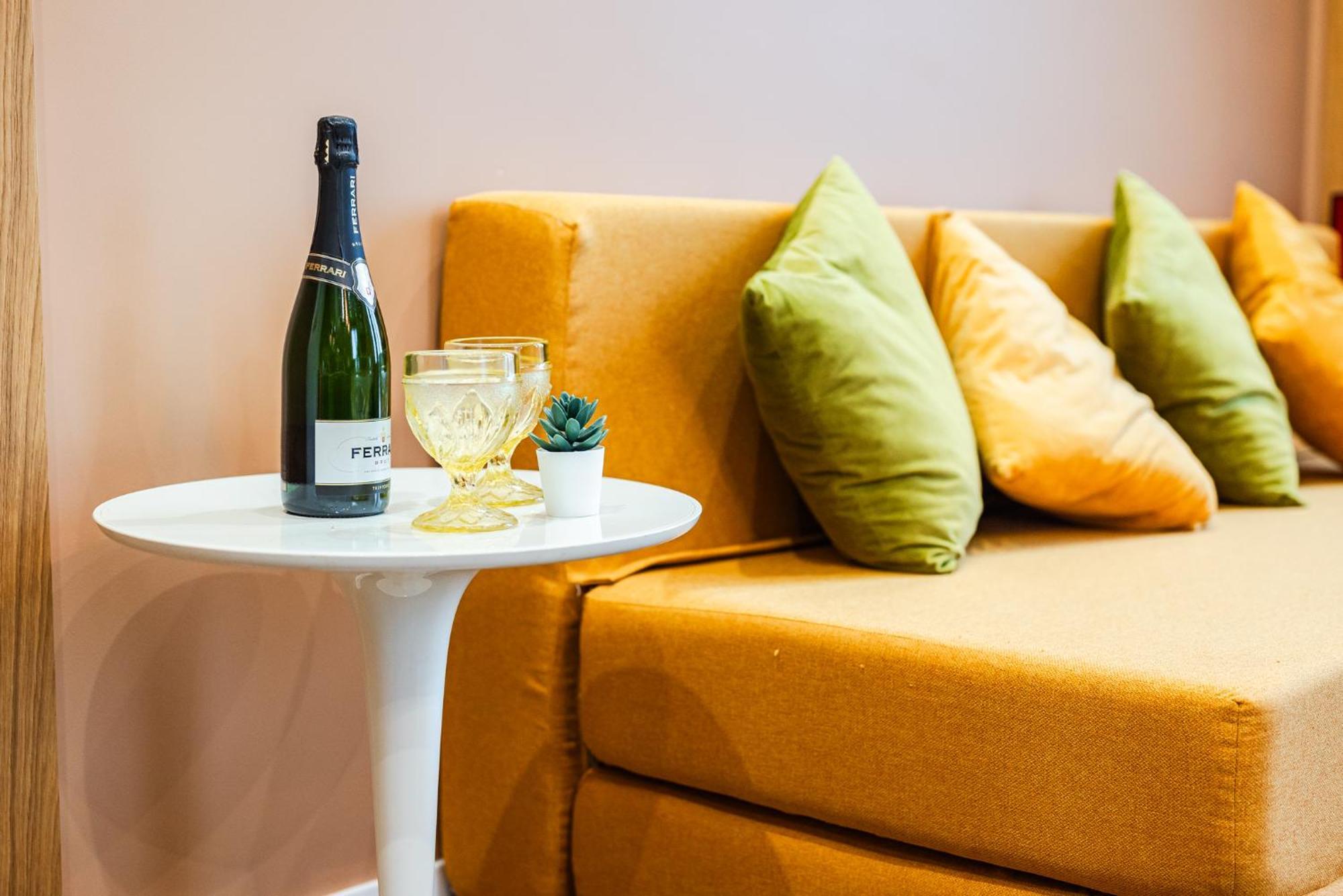 The Visionary Home - Navigli Area Milan Extérieur photo